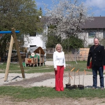 20. April 2016 Gemeinde Adlkofen